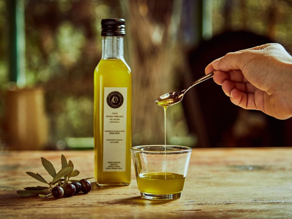 ITS__0006_Oil tasting Pienza