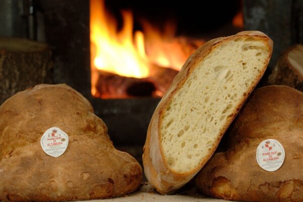 Pane Altamura Dop 418890111 Editorial Use Only — Southern Italy tour by Italy Travel Specialist
