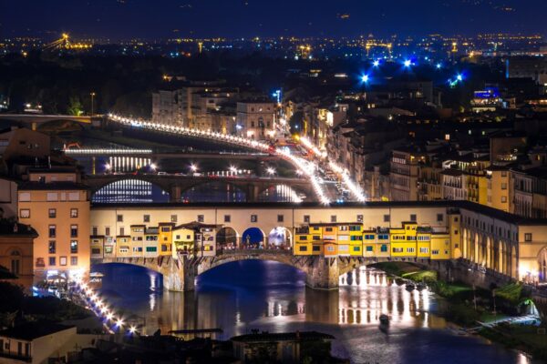 its-italy-in-a-glass-29-florence-ponte-vecchio-night