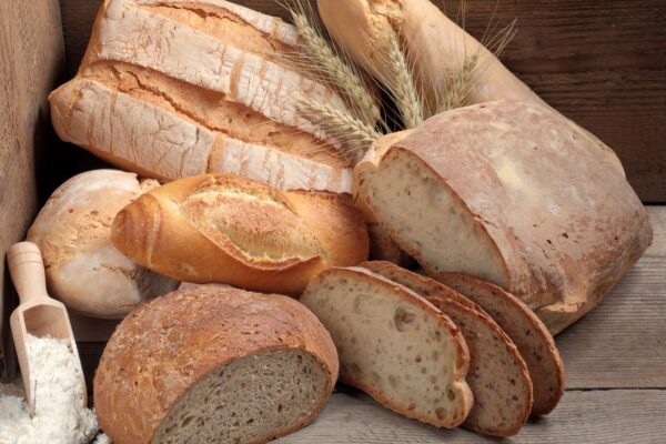 its-italy-in-a-glass-33-tuscan-wood-oven-bread