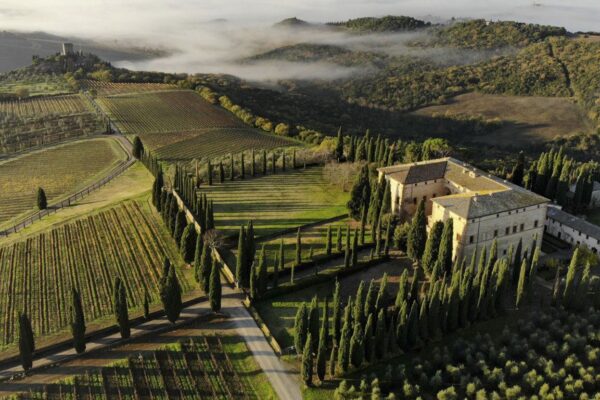 its-italy-in-a-glass-42-argiano-winery-aerial-view