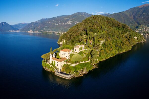 Villa Del Balbianello 1787 Lavedo Lenno Lago Di Como It — Romantic Italy honeymoon by Italy Travel Specialist