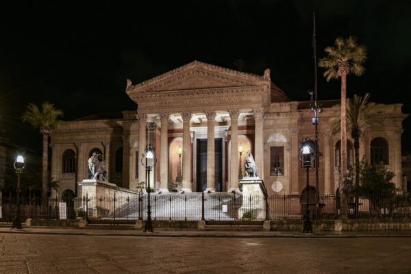 Palermo Teatro Massimo — Sicily luxury tour by Italy Travel Specialist