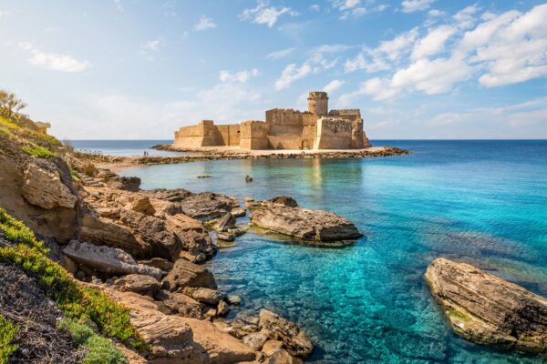its-southern-italy-lifestyle-08-le-castella
