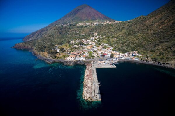 its-southern-italy-lifestyle-13-salina
