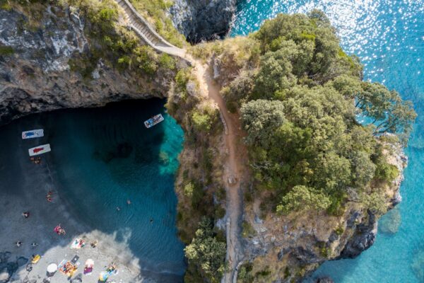 its-the-emerald-route-18-arco-magno-natural-rock-arch-aerial
